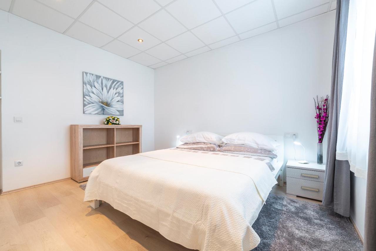 شقة Apartman Daria تْسافتات المظهر الخارجي الصورة
